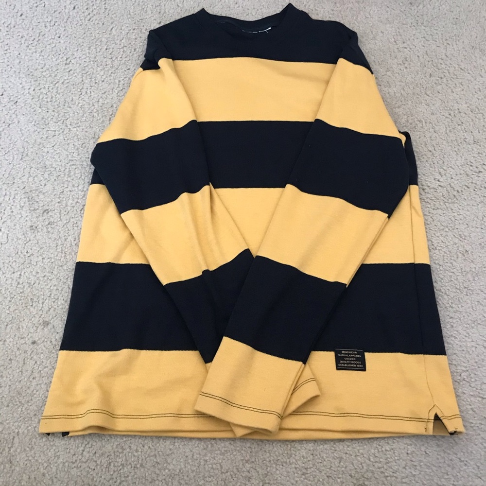 CHARLIE BROWN VINTAGE YELLOW AND NAVY SWEATSHIRT